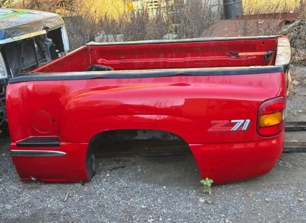 1999-2007 Chevy/GMC 6.5 ft Stepside Bed