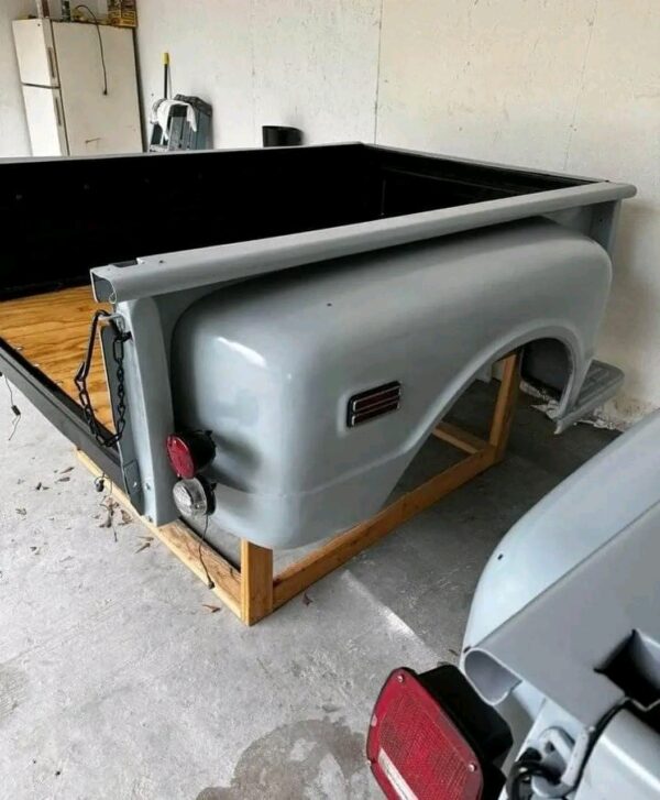 C10 & Squarebody Chevy Step Side Beds- Primer Grey, Ready for Paint - Image 5