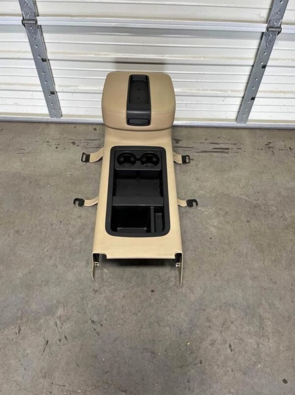 2007-2013 Chevrolet Silverado GMC Sierra Tan LT2 Center Console OEM Used (Excellent Condition)