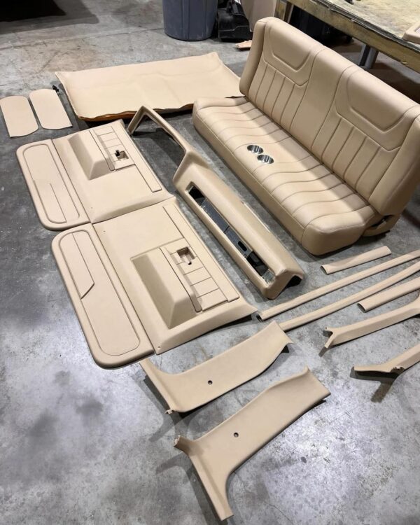 1973-1987 Chevy C10 Custom Leather Bucket Seats with Console & Matching Dash