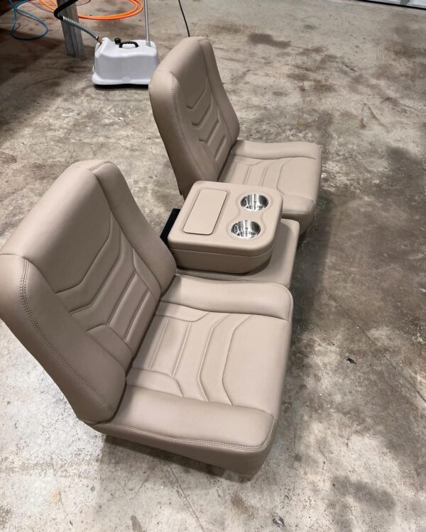 1973-1987 Chevy/GMC Square Body Custom Leather Bucket Seats with Center Console - Image 2
