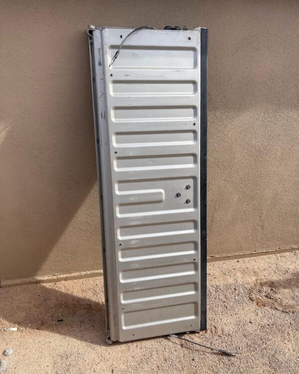 1999-2006 Chevrolet Silverado 1500 Fleetside Tailgate Silver Birch (0EM Color) - Image 2
