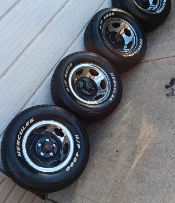 1990 Chevy 454SS Wheels with New Tires - 275/60R15