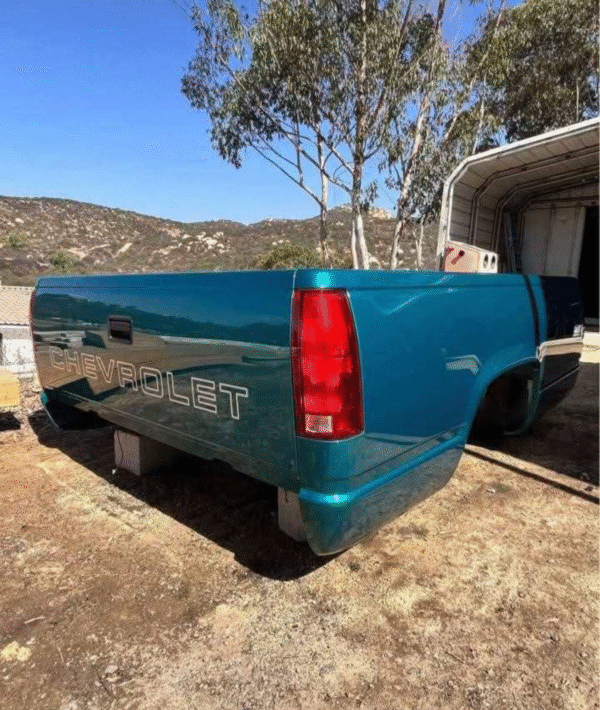 OBS Chevy/GMC 6.5 ft Truck Bed (1988-1998) - Image 2