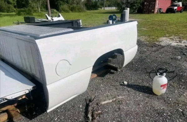1999-2006 Chevy/GMC Silverado Sierra 6.5 ft Truck Bed - Image 5