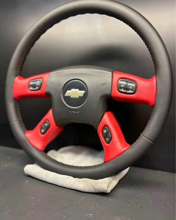 GM Steering Wheel – Fits 1999–2006 Silverado, Sierra, Tahoe, Suburban, Yukon, Denali, Avalanche & Escalade - Image 3