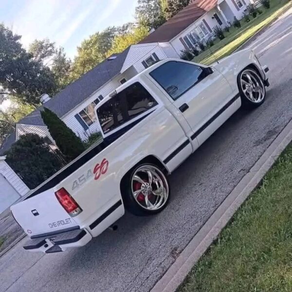 Billet Specialties SLC75 Staggered 22" Wheels w/ Lexani Tires – 5x5 / 5x127 Chevy Fitment - Image 3