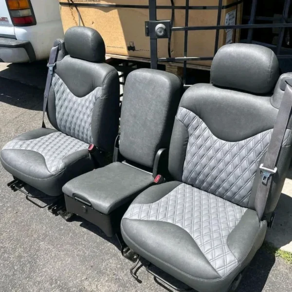 1999-2006 Chevy Silverado Seat with Center Console - 0EM Style - Image 4