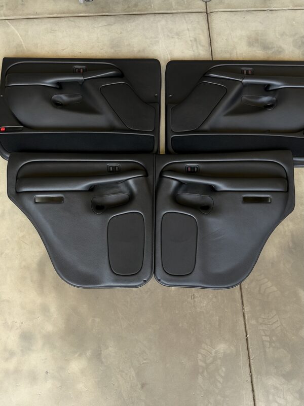 03-06 Silverado, Tahoe, Suburban & GMC Door Panels 