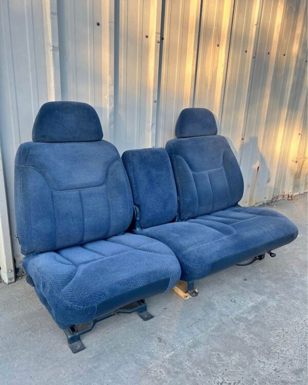 95-98 Chevy/GMC OBS 60/40 Bench Seat Blue Cloth