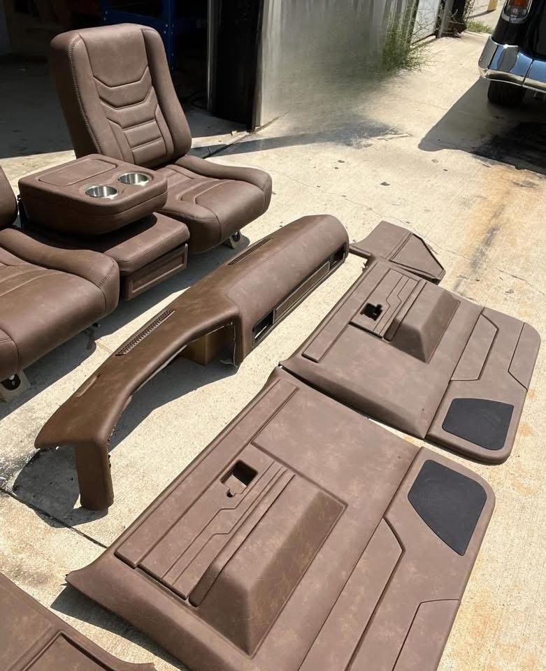 1980–87 Chevy C10 Custom Interior Kit – Brown Bucket Seats & Flip-Up Console - Image 2